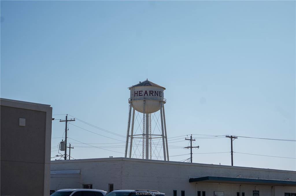 500 Cedar Street, Hearne, TX 77859