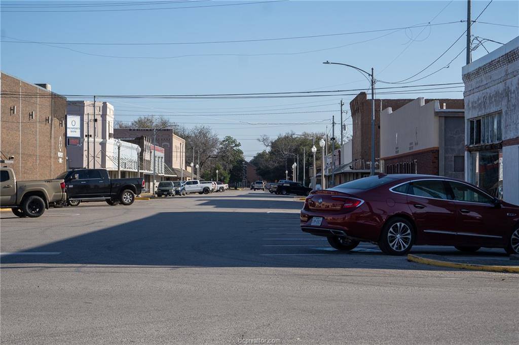 500 Cedar Street, Hearne, TX 77859