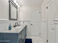 37 Brookfield Court, Toms River, NJ 08757