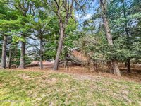 37 Brookfield Court, Toms River, NJ 08757