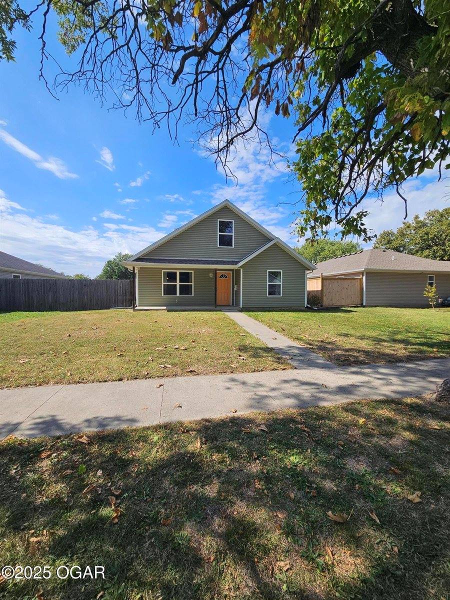 1707 North Elm Street, Pittsburg, KS 66762