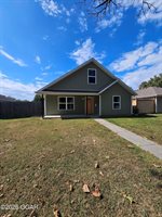 1707 North Elm Street, Pittsburg, KS 66762