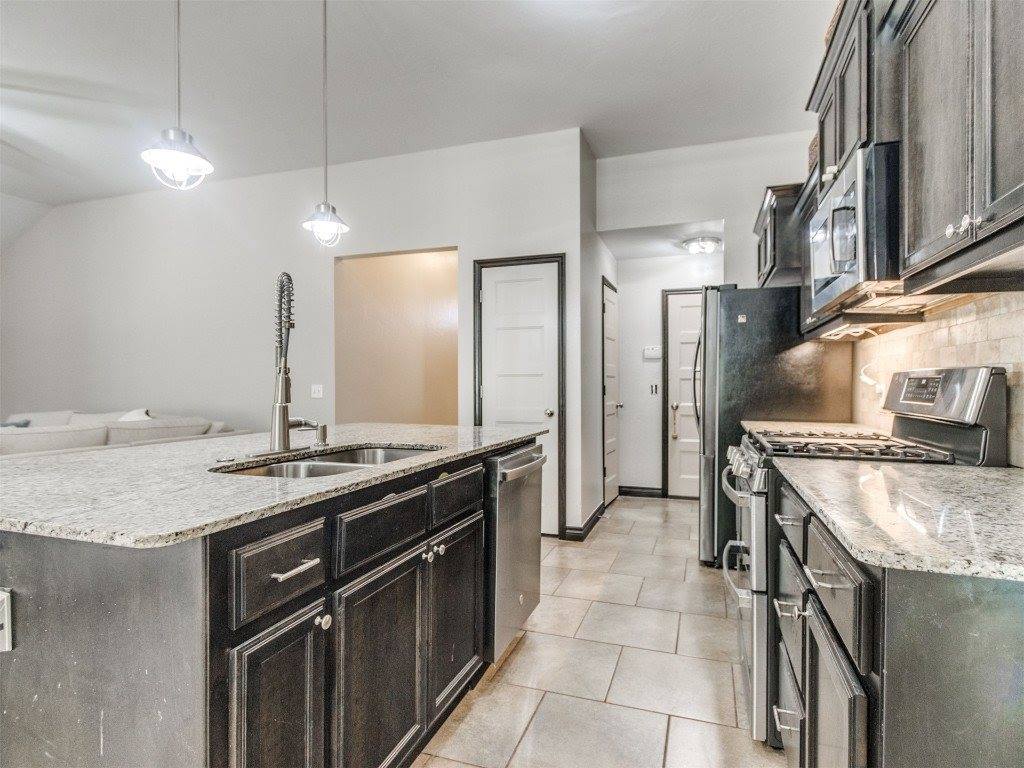 2109 Native Dancer Drive, Choctaw, OK 73020