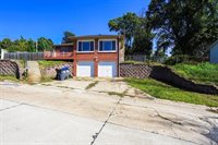 2231 North Broadway Street, Council Bluffs, IA 51503