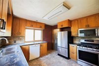 2231 North Broadway Street, Council Bluffs, IA 51503