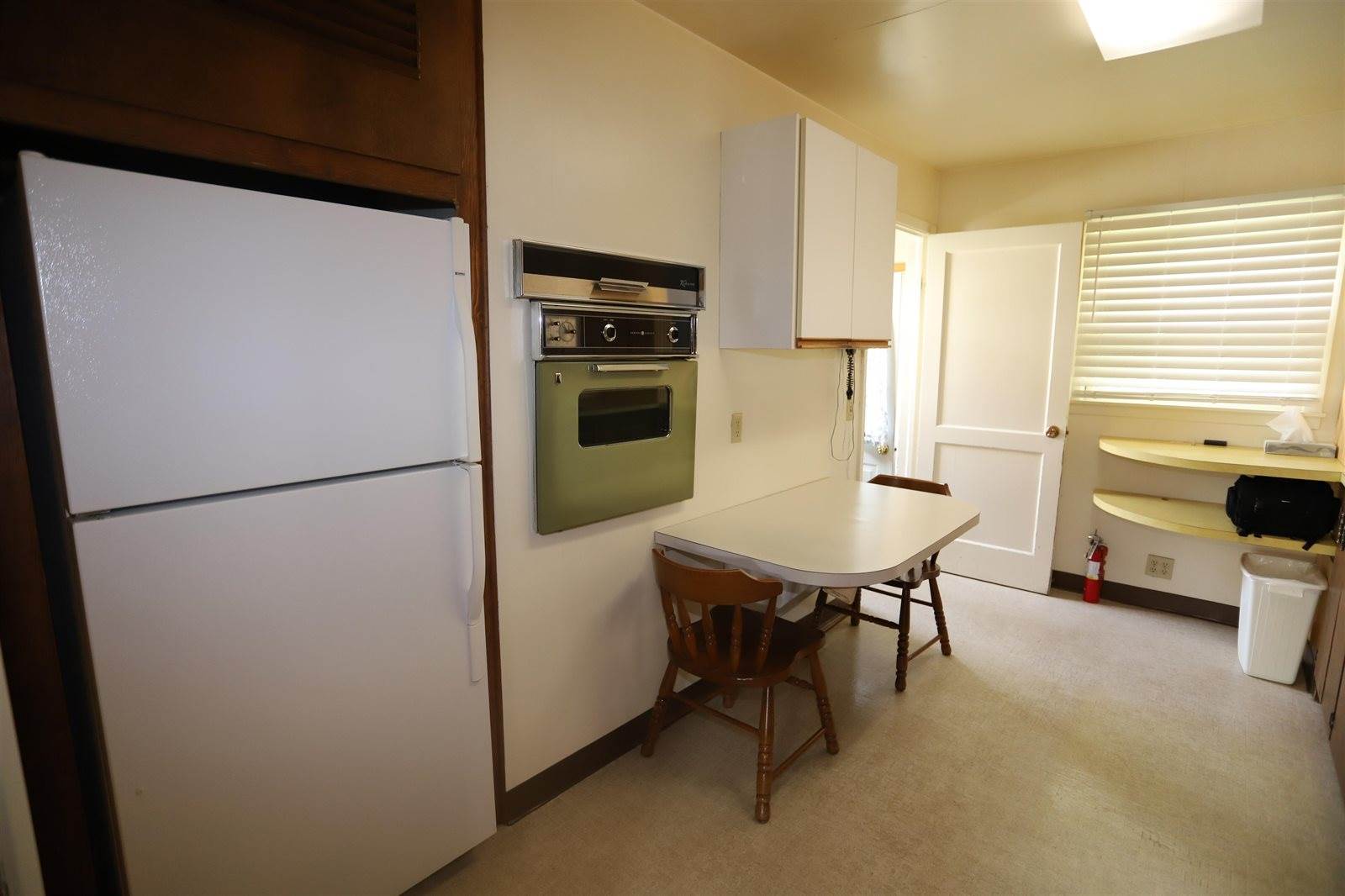 237 12th AV SE, Minot, ND 58701