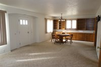 237 12th AV SE, Minot, ND 58701