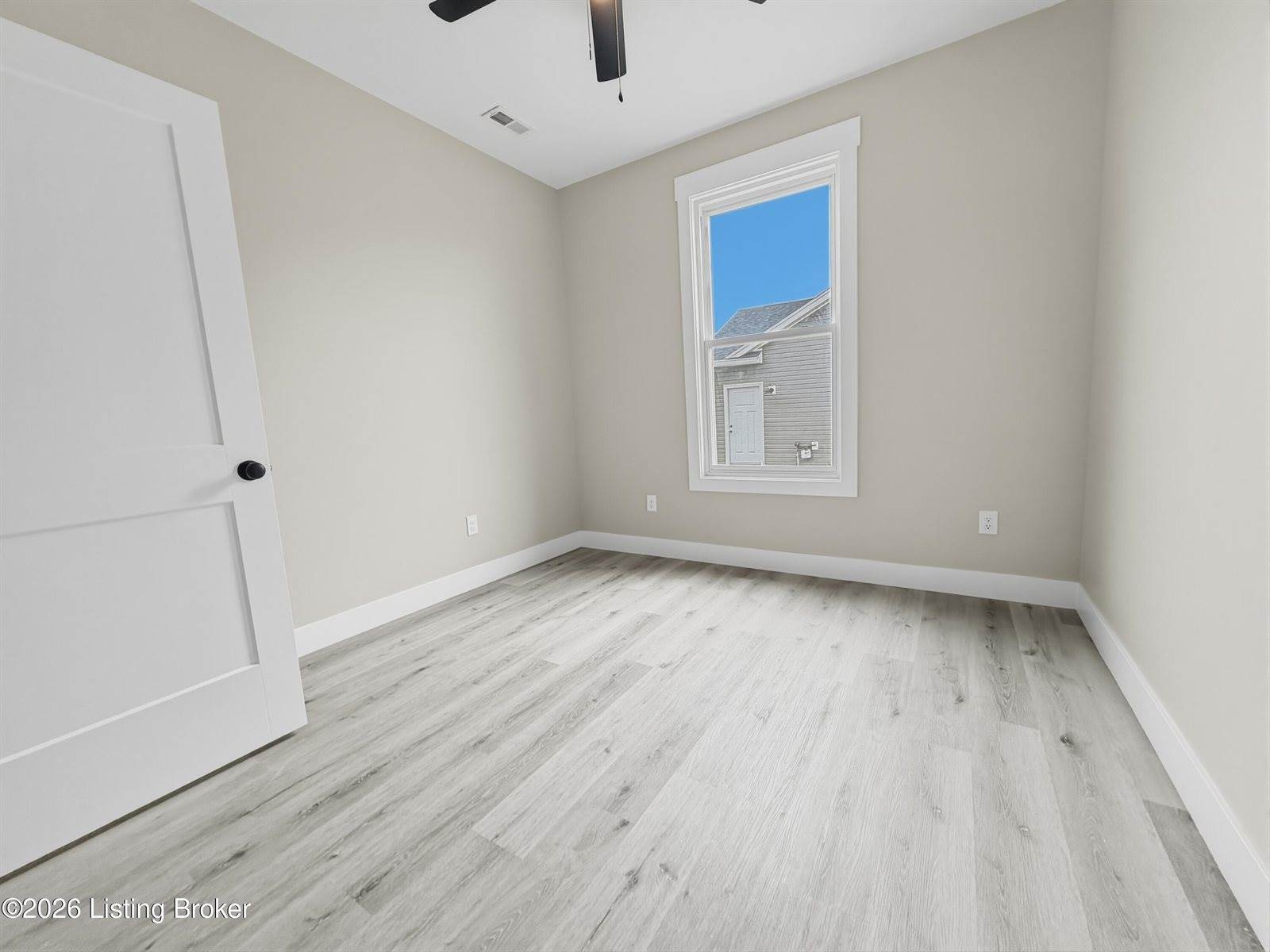 52 Betty Boyd Ln, Brandenburg, KY 40108