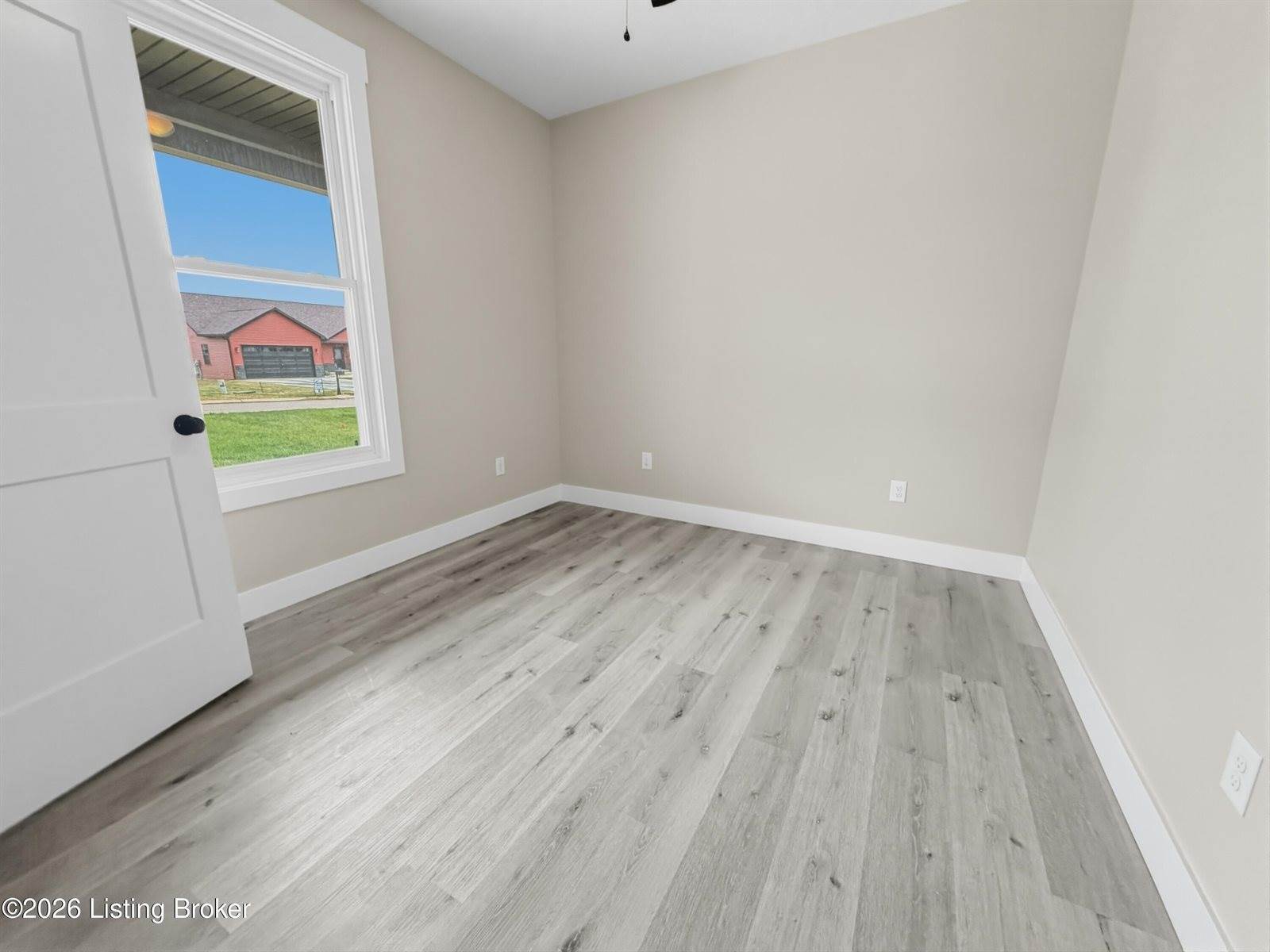 52 Betty Boyd Ln, Brandenburg, KY 40108