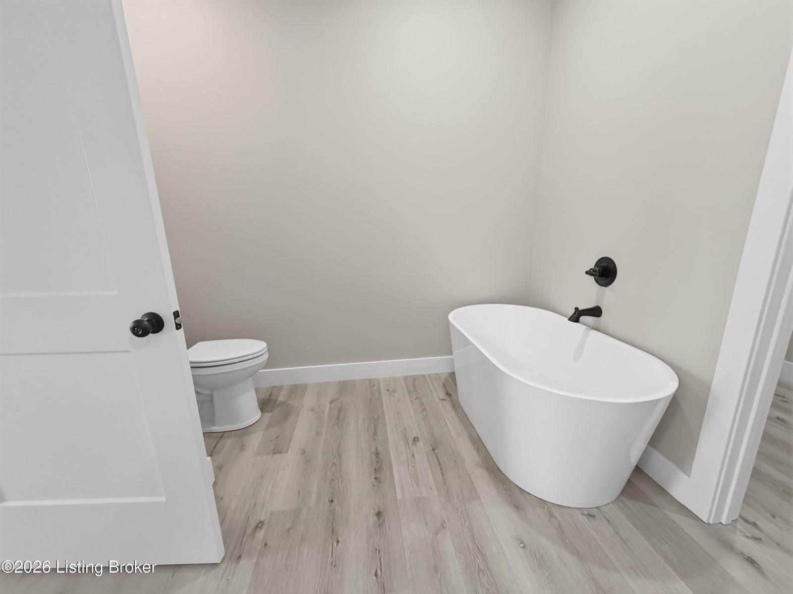 52 Betty Boyd Ln, Brandenburg, KY 40108