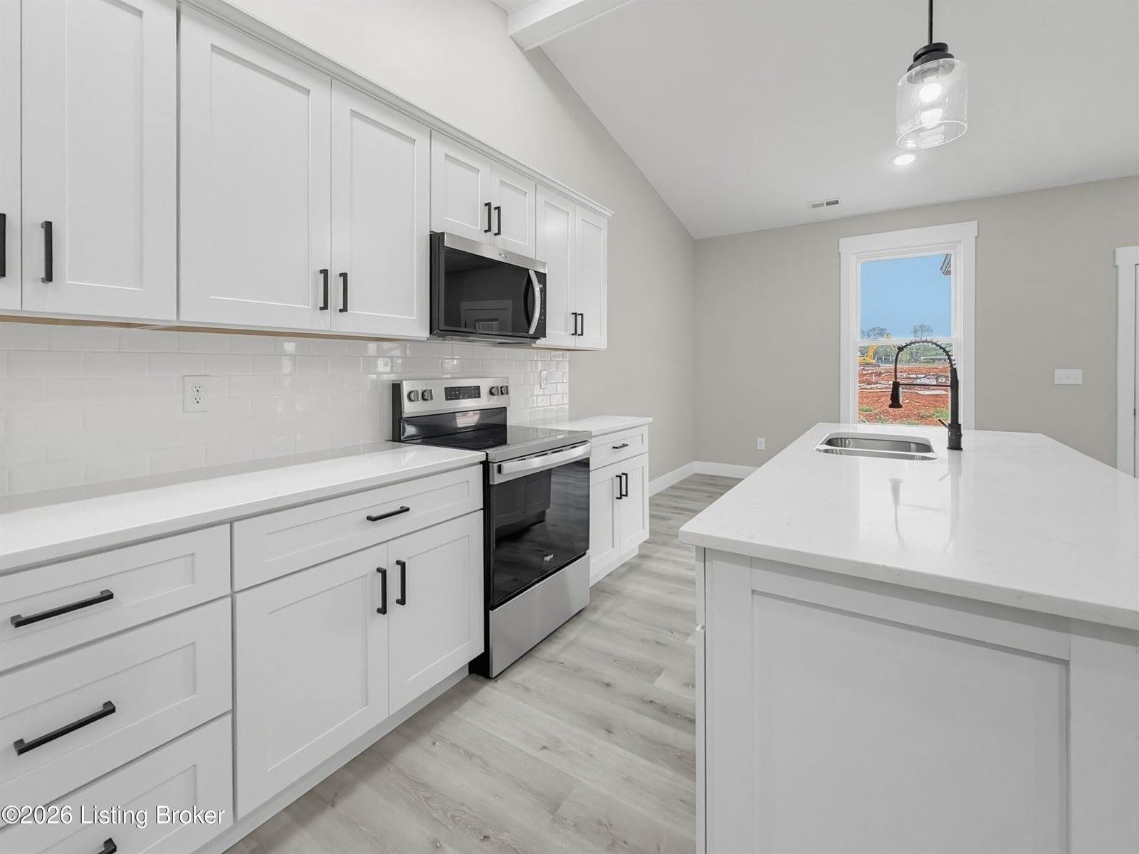 52 Betty Boyd Ln, Brandenburg, KY 40108