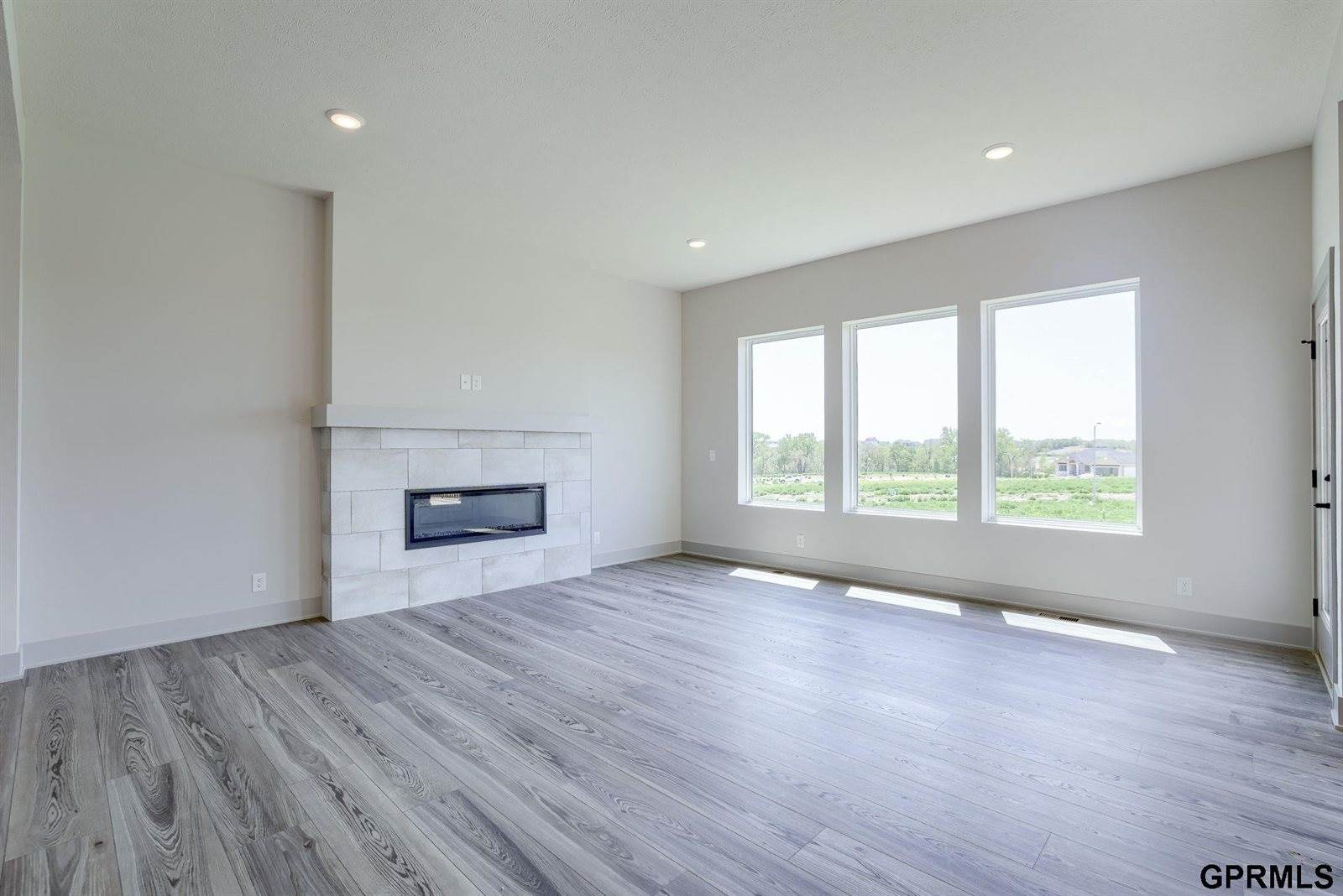 12768 Mormon Street, Omaha, NE 68142