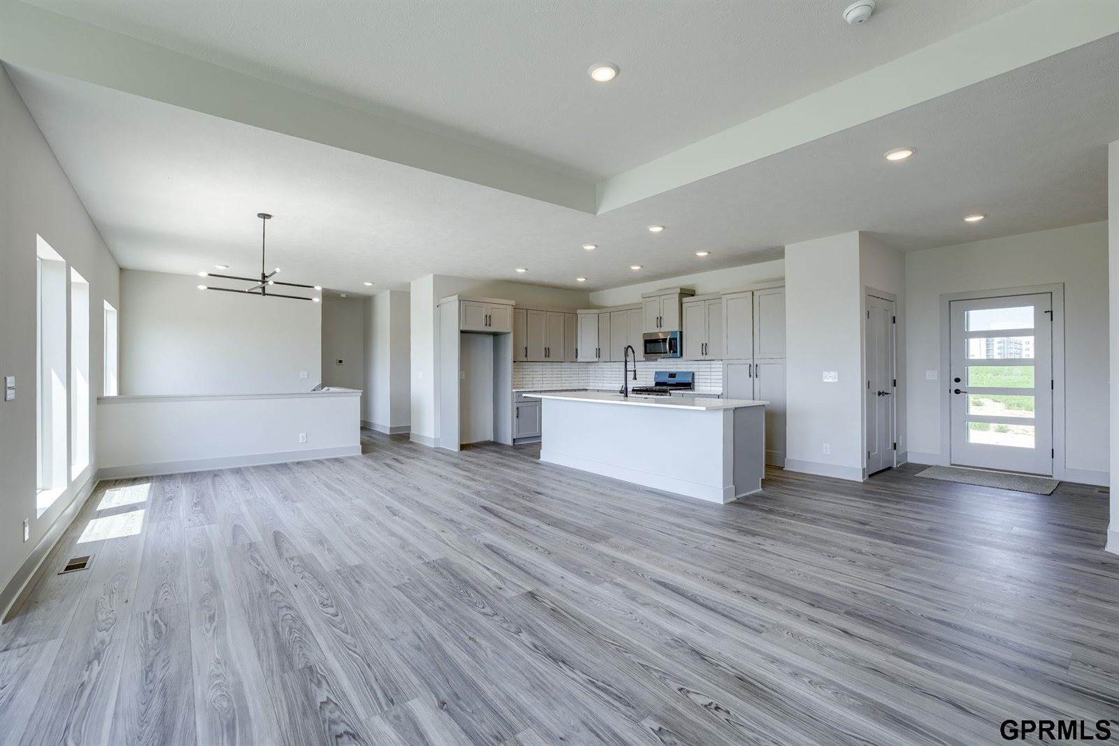 12768 Mormon Street, Omaha, NE 68142