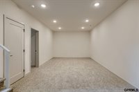 12768 Mormon Street, Omaha, NE 68142