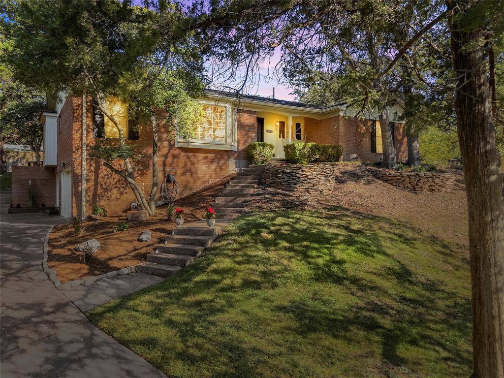 2801 North 42nd Street, Waco, TX 76710