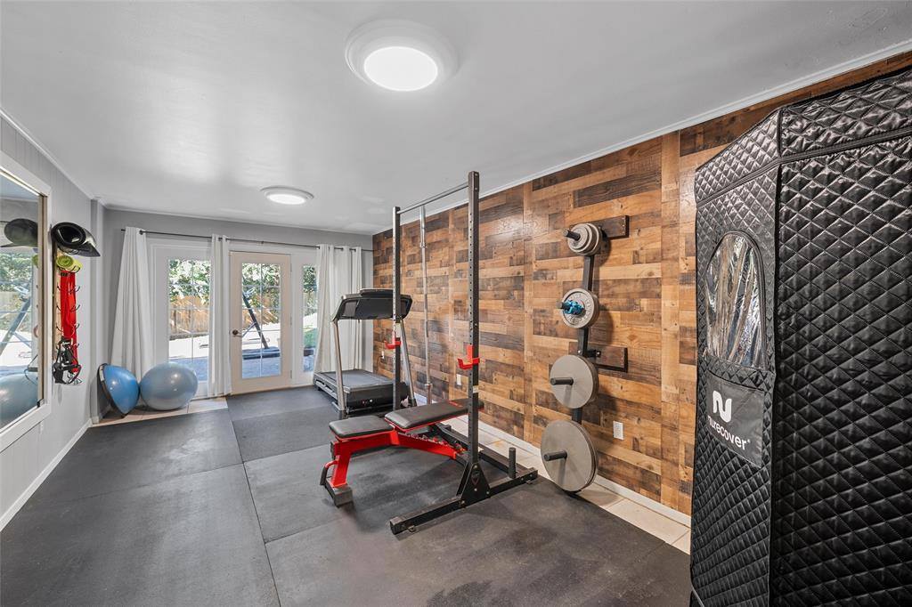 2801 North 42nd Street, Waco, TX 76710