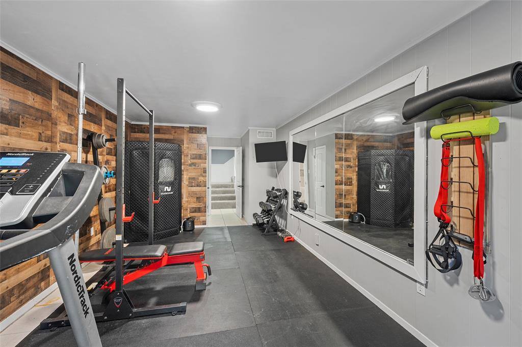 2801 North 42nd Street, Waco, TX 76710