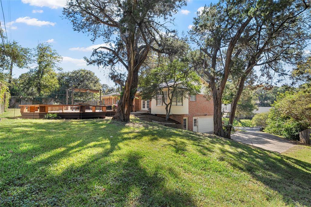 2801 North 42nd Street, Waco, TX 76710