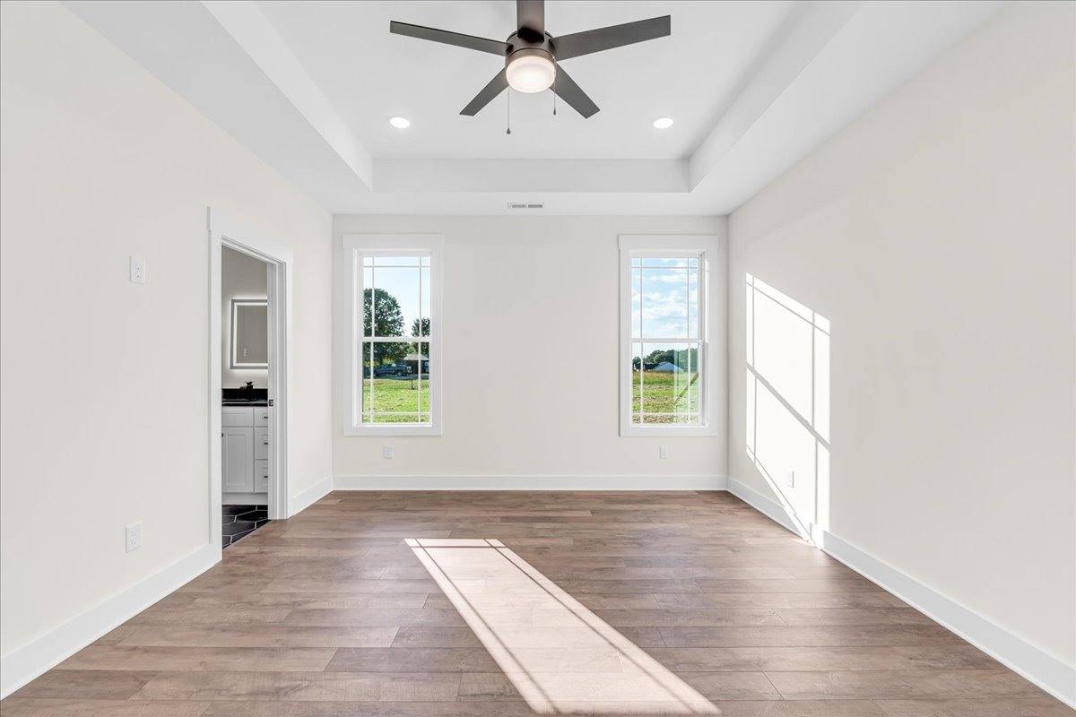 1053 Arch Cope Rd, Morrison, TN 37357