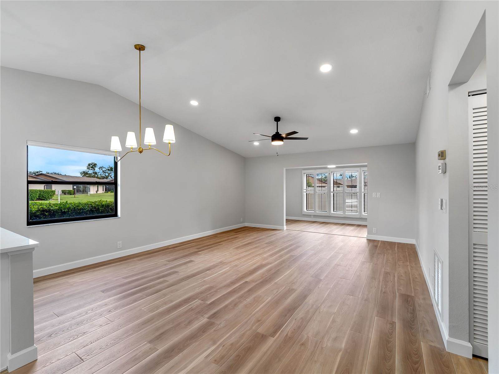 1711 Curry Avenue, Nokomis, FL 34275