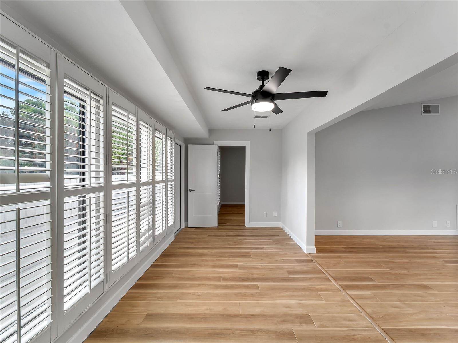 1711 Curry Avenue, Nokomis, FL 34275