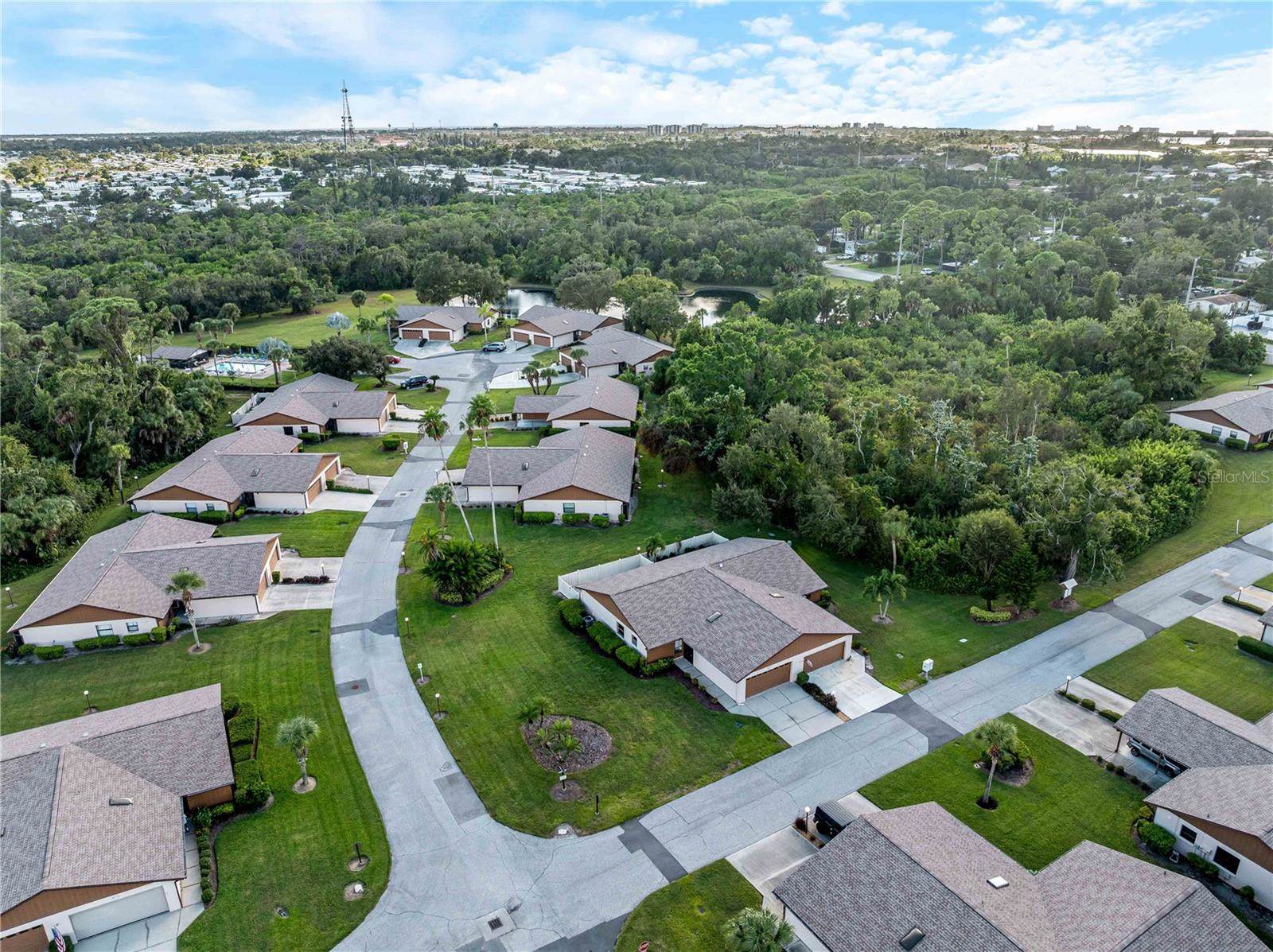 1711 Curry Avenue, Nokomis, FL 34275