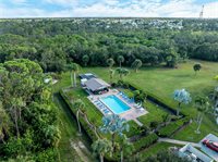 1711 Curry Avenue, Nokomis, FL 34275