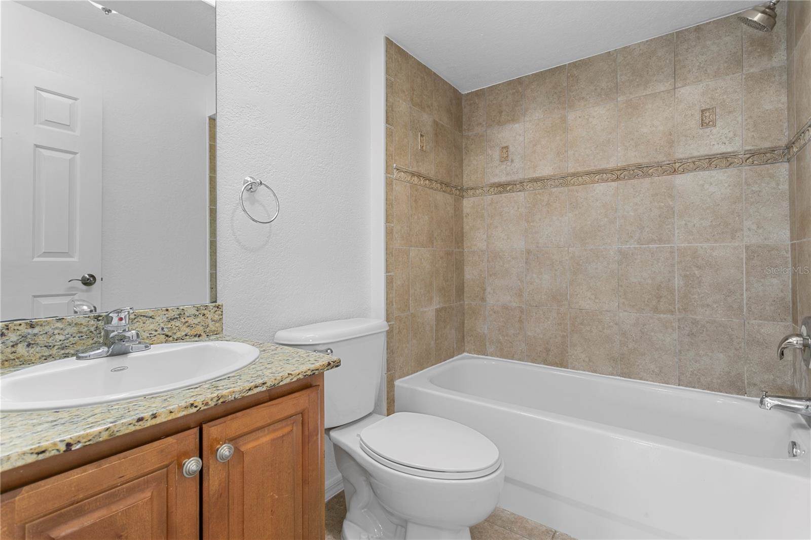 10399 Paradise Boulevard, #106B, Treasure Island, FL 33706