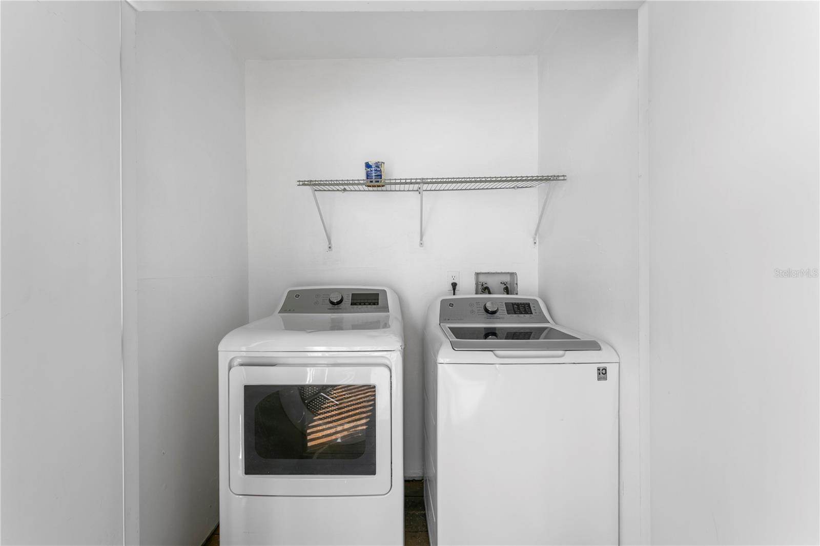 10399 Paradise Boulevard, #106B, Treasure Island, FL 33706