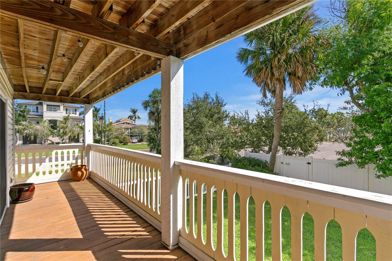 10399 Paradise Boulevard, #106B, Treasure Island, FL 33706