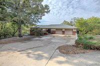 23643 Red Hawk Drive, Lebanon, MO 65536