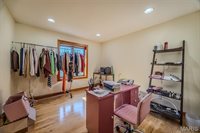 23643 Red Hawk Drive, Lebanon, MO 65536