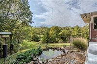 23643 Red Hawk Drive, Lebanon, MO 65536