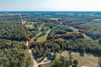 23643 Red Hawk Drive, Lebanon, MO 65536