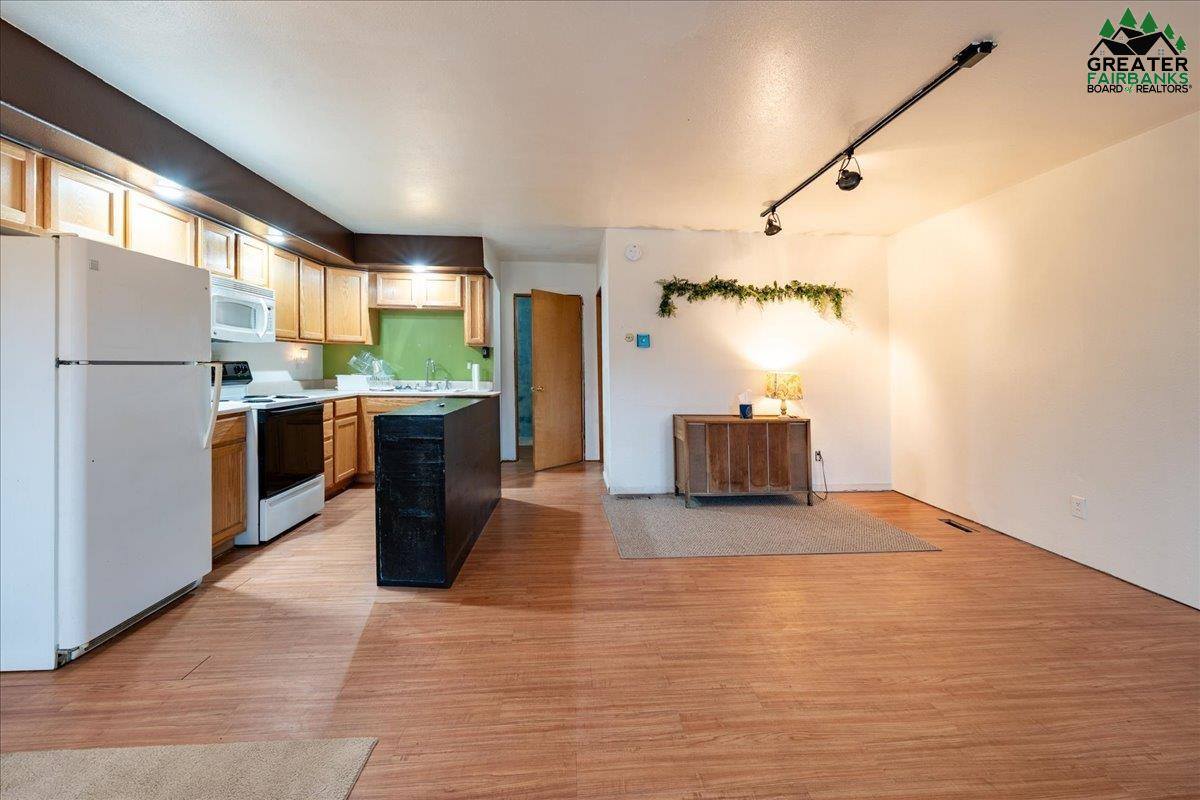 2318 Steese Highway, Fairbanks, AK 99712