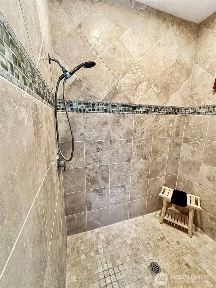 61 Willow Pointe Loop, Longview, WA 98632