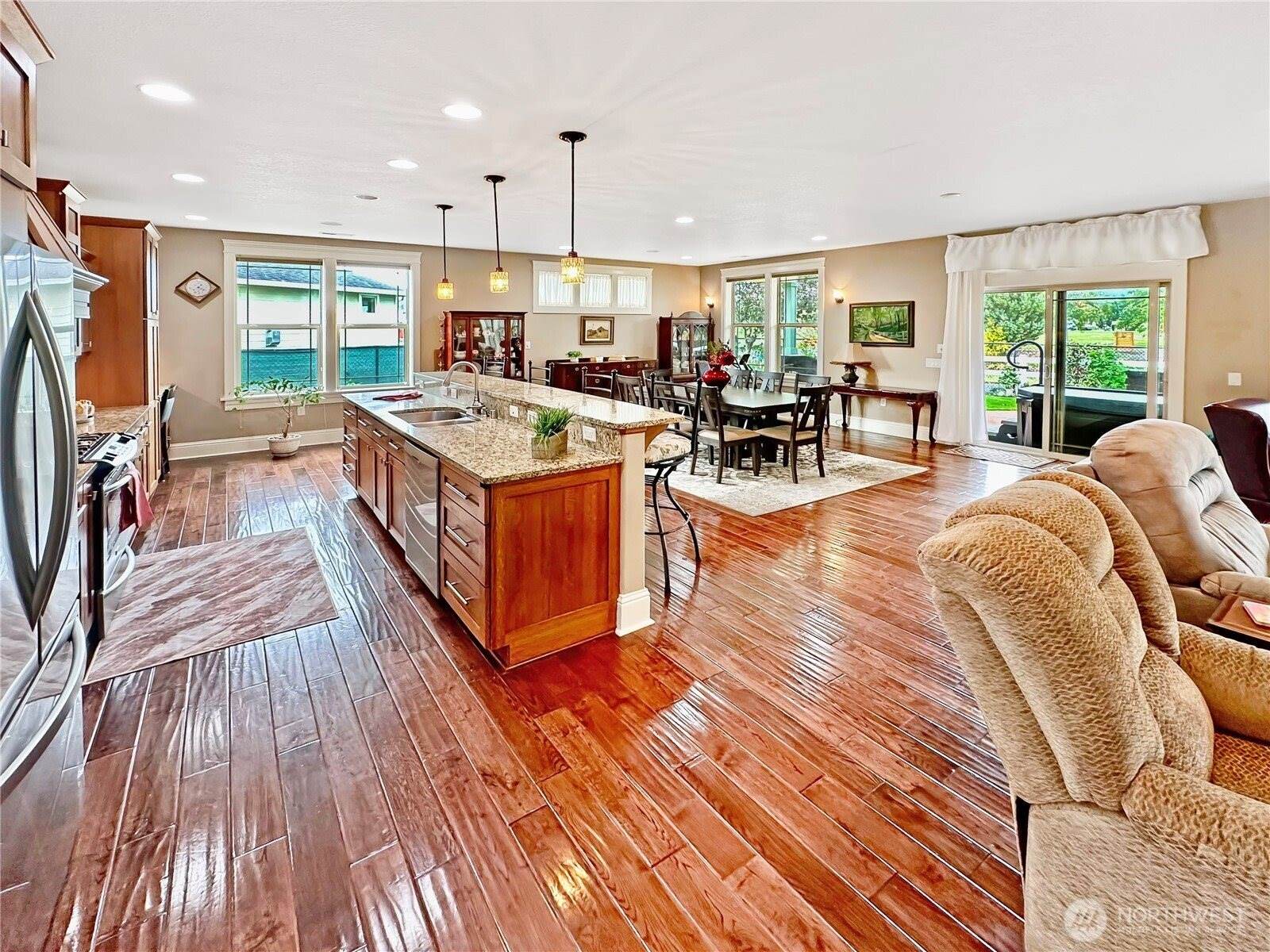 61 Willow Pointe Loop, Longview, WA 98632