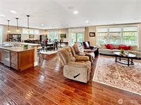 61 Willow Pointe Loop, Longview, WA 98632