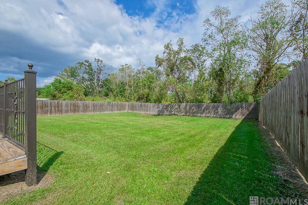 12196 Tallow Ridge Dr, Gonzales, LA 70737