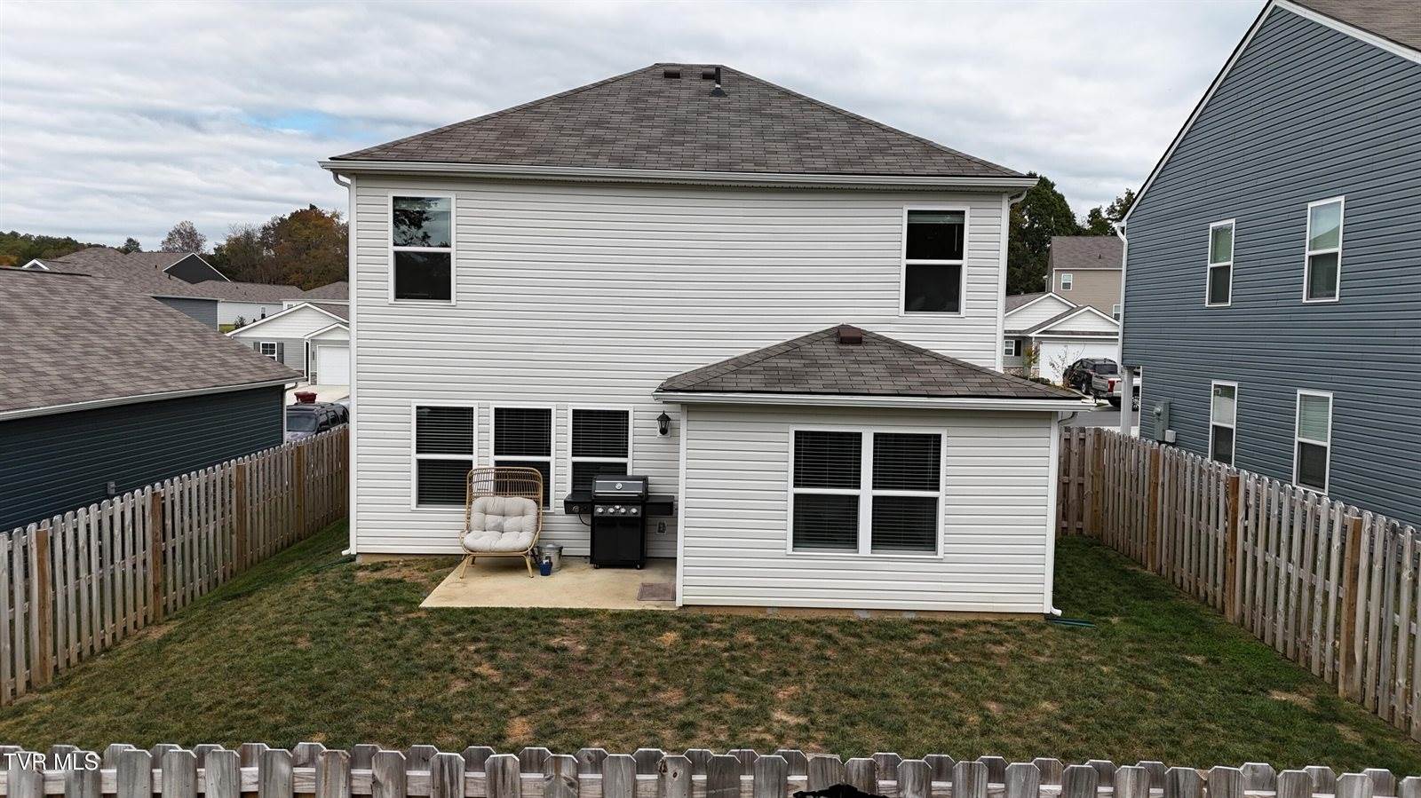 1070 Clearwater Lane, Johnson City, TN 37601