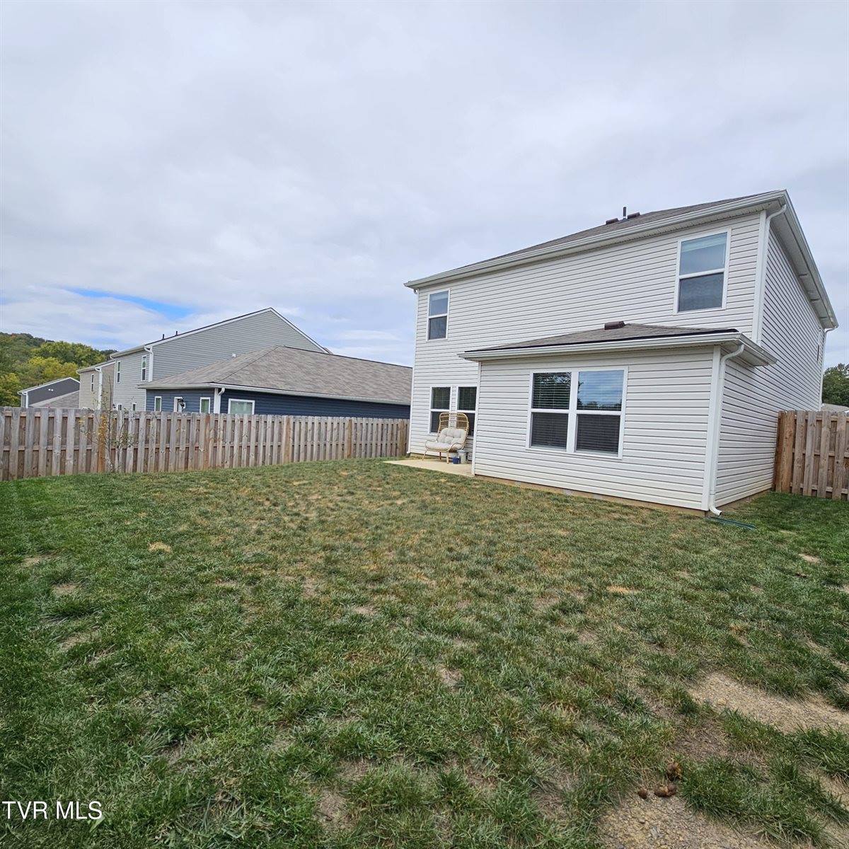 1070 Clearwater Lane, Johnson City, TN 37601