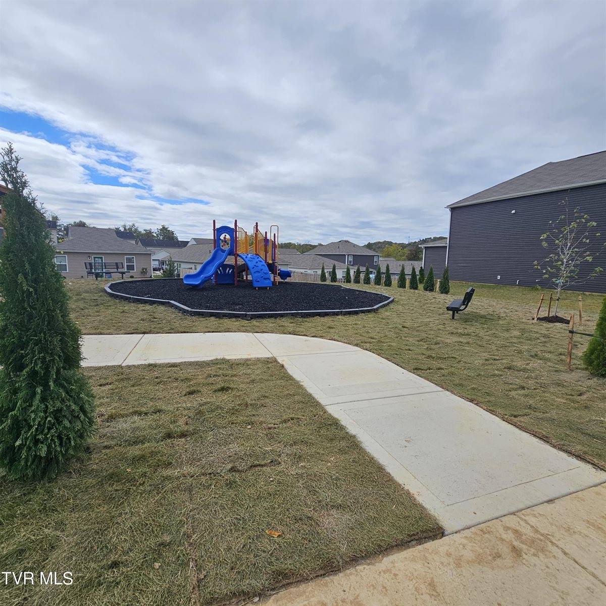 1070 Clearwater Lane, Johnson City, TN 37601