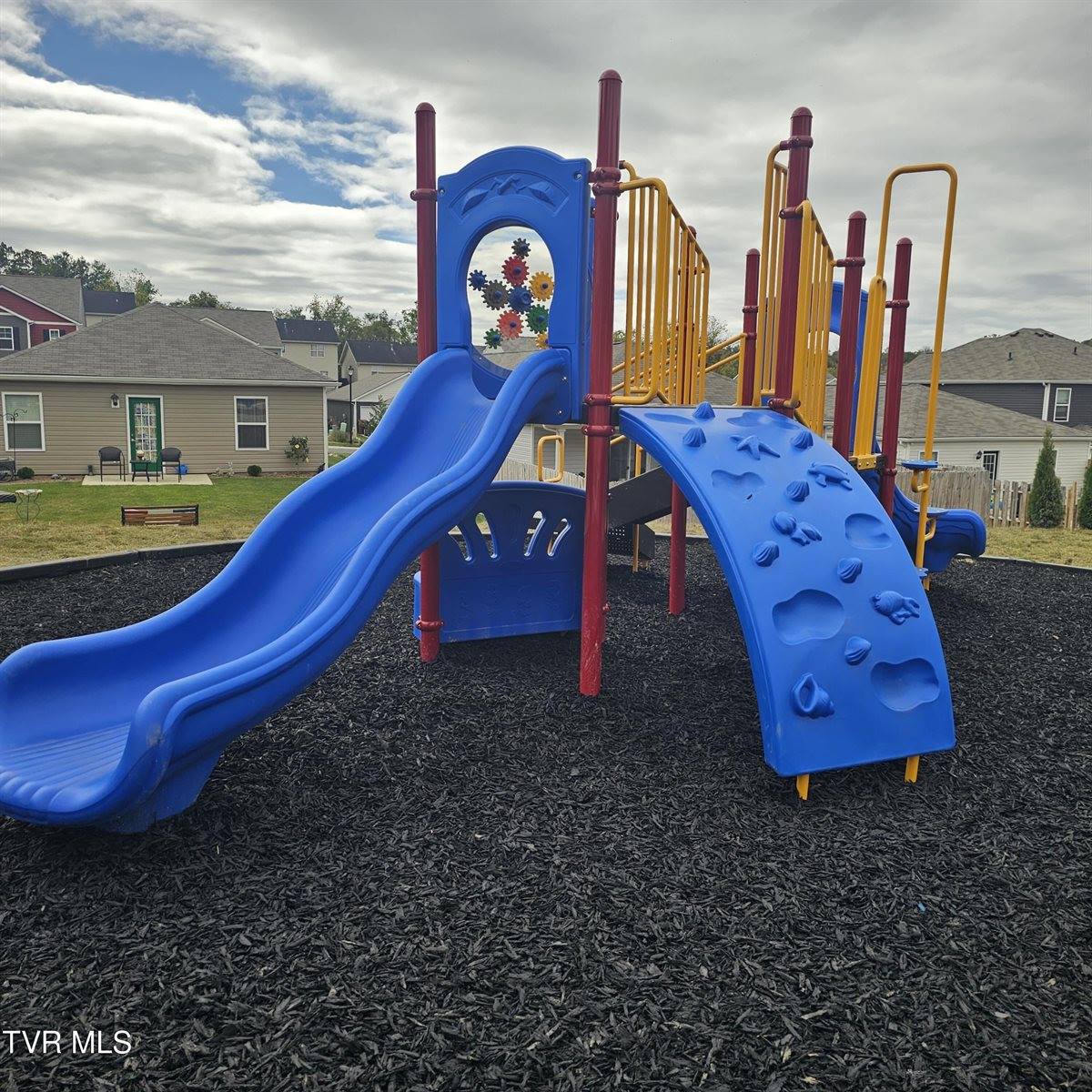 1070 Clearwater Lane, Johnson City, TN 37601