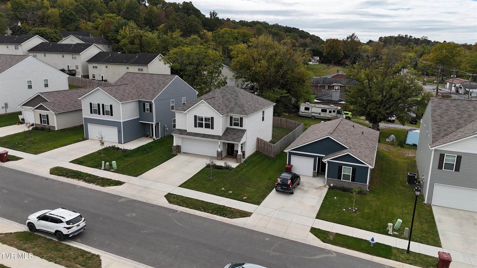 1070 Clearwater Lane, Johnson City, TN 37601