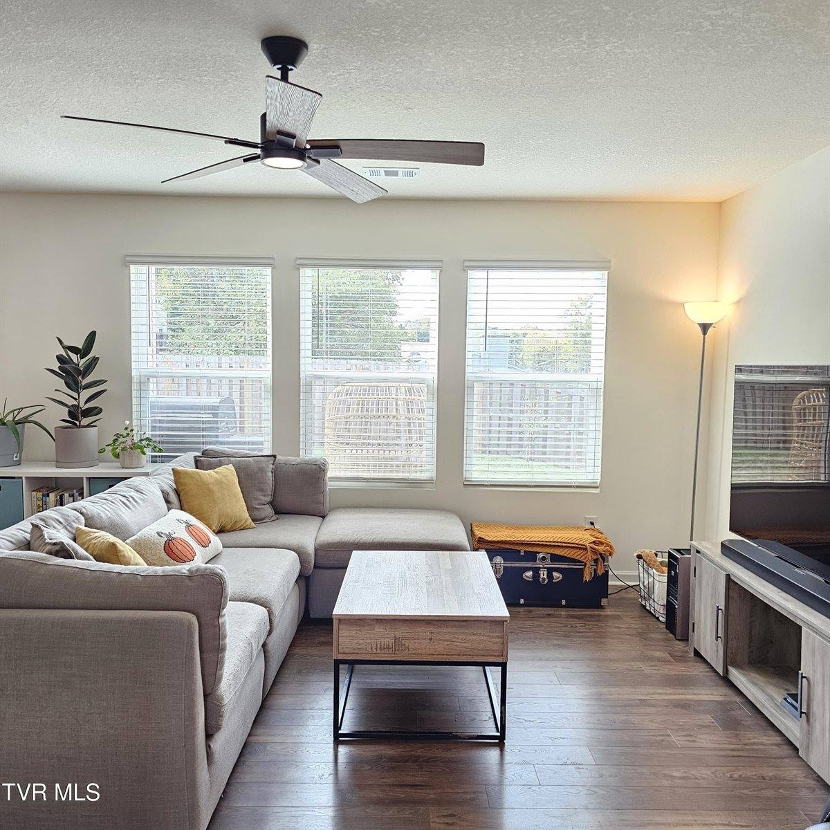 1070 Clearwater Lane, Johnson City, TN 37601