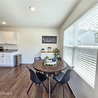 1070 Clearwater Lane, Johnson City, TN 37601