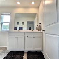 1070 Clearwater Lane, Johnson City, TN 37601