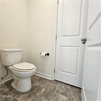 1070 Clearwater Lane, Johnson City, TN 37601