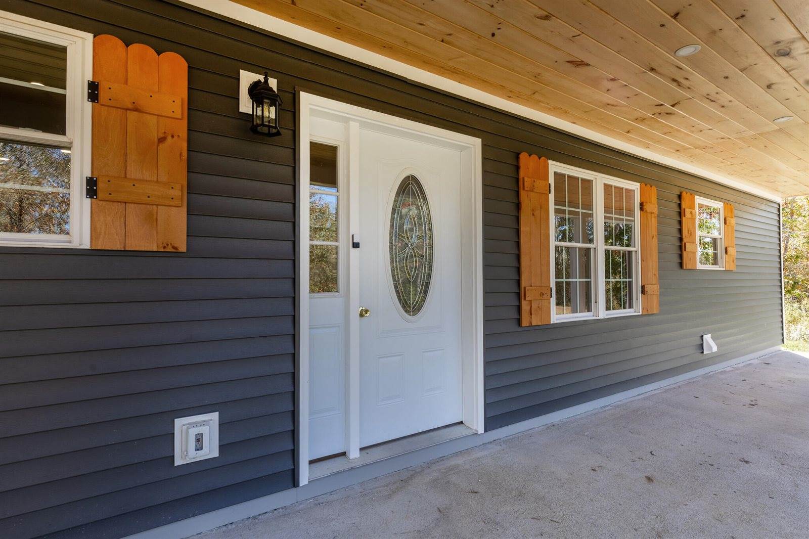 550 Swan Lake Avenue, Monroe, ME 04951