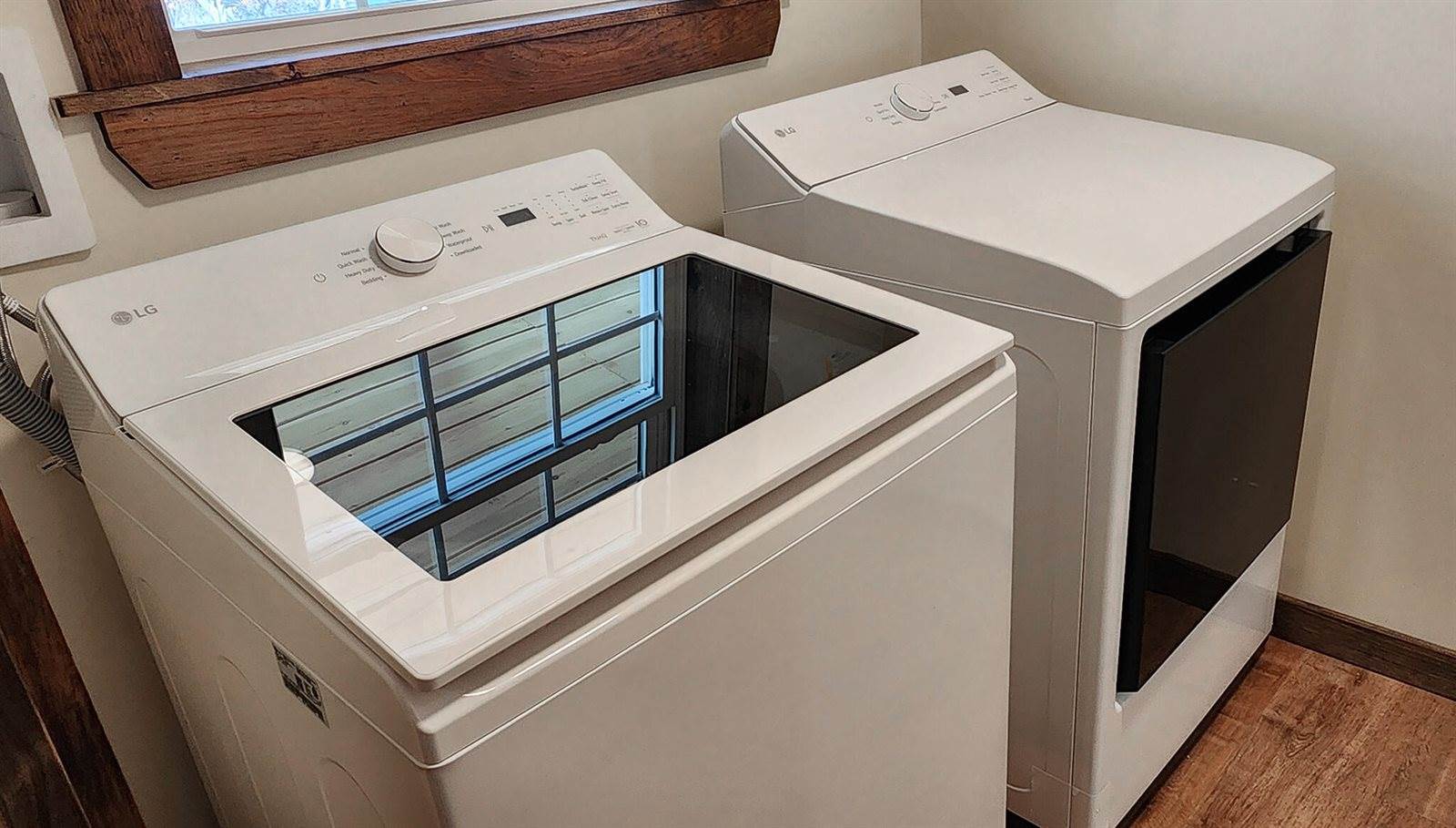 550 Swan Lake Avenue, Monroe, ME 04951